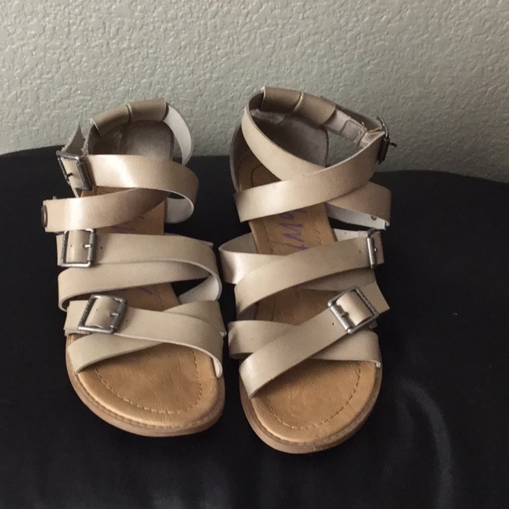 Strapped sandals from blowfish